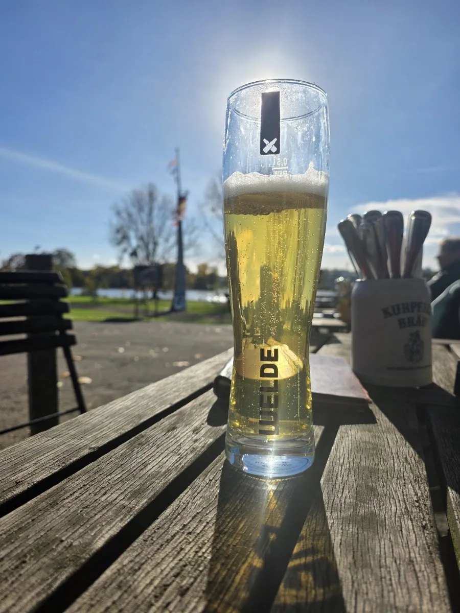 Rheinterrassen Gasthaus am Fluss – Bier in Mannheim, Baden-Württemberg