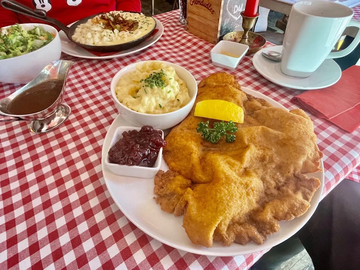 Mutzenbacher – Essen und Trinken in Berlin