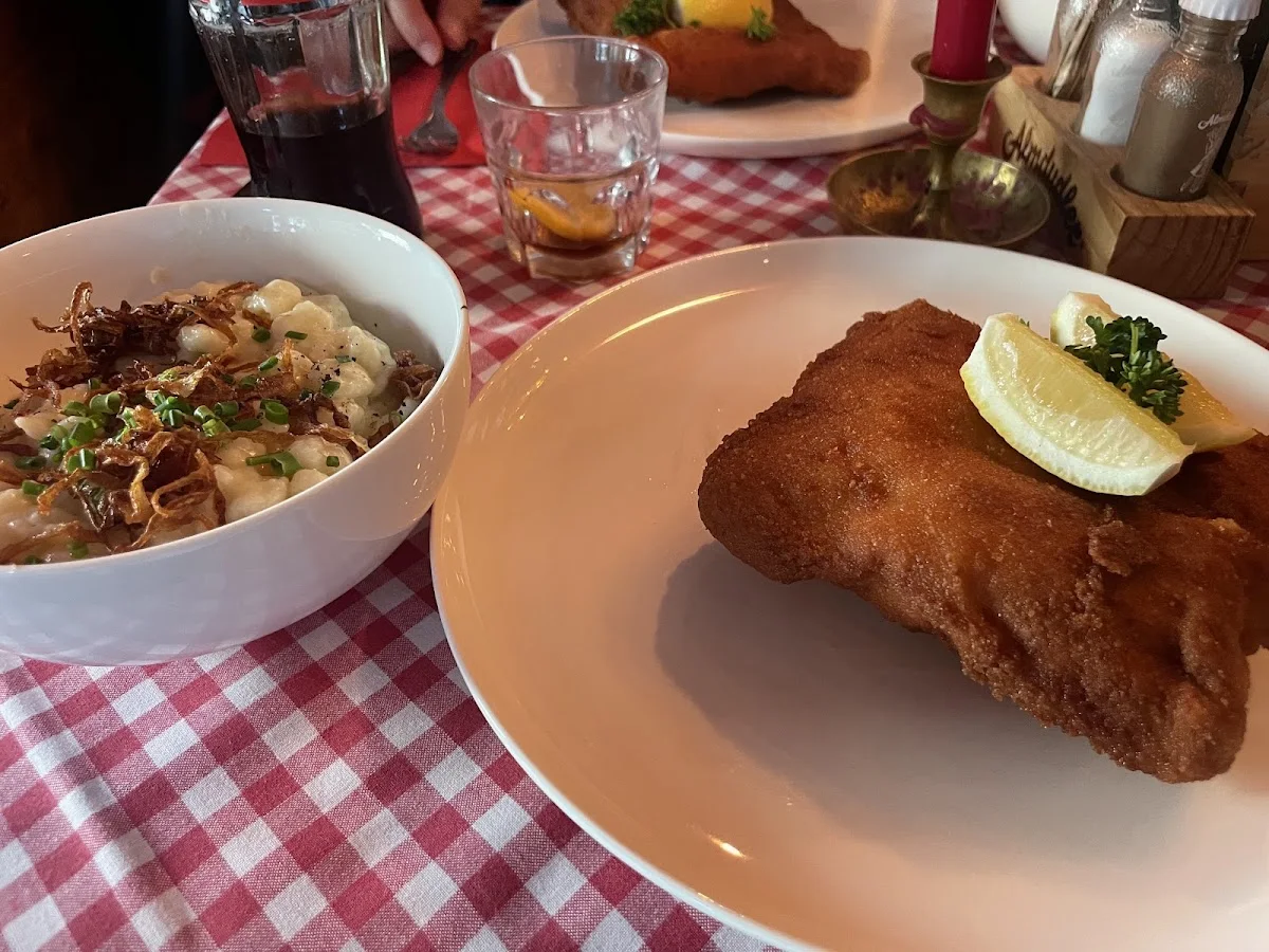 Mutzenbacher – Wiener Schnitzel in Berlin