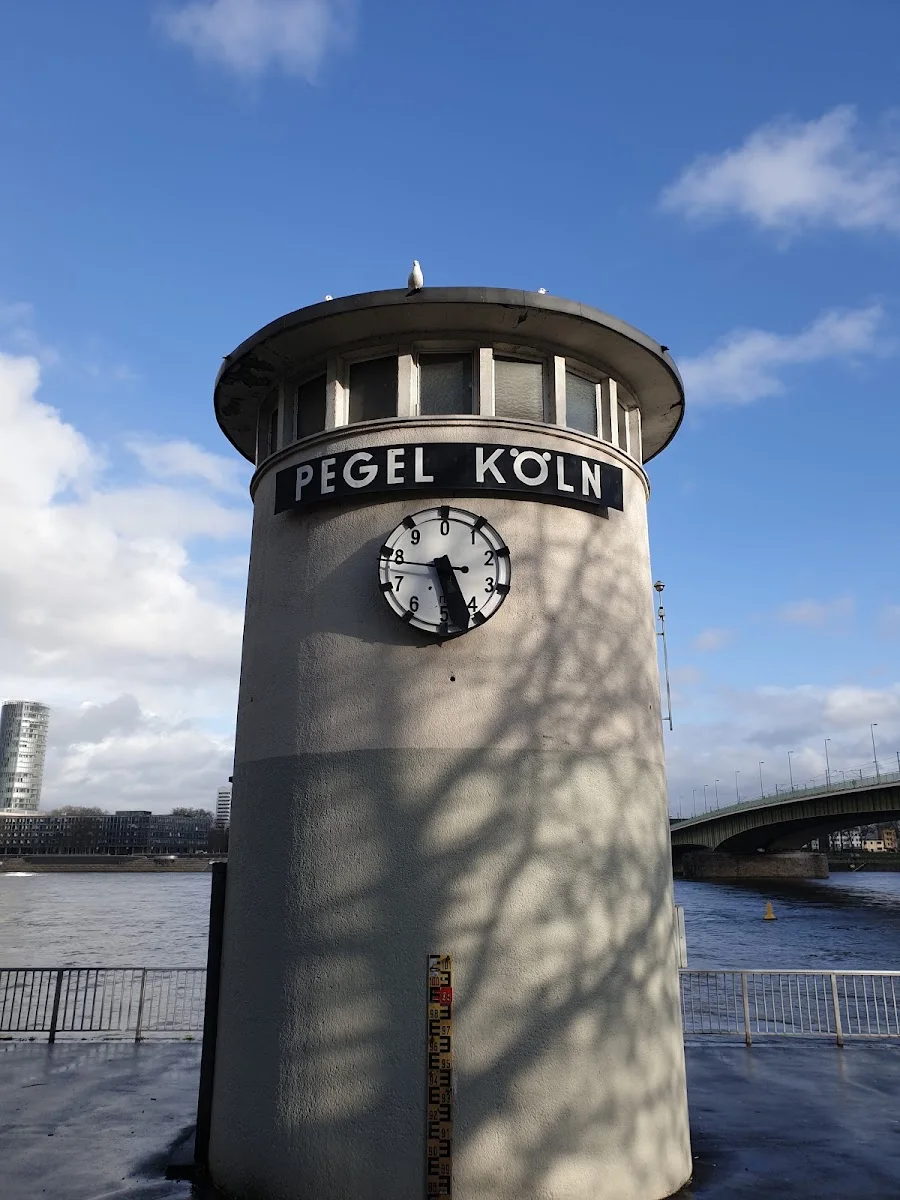 Rheingarten Köln – Pegel Köln in Köln, Nordrhein-Westfalen