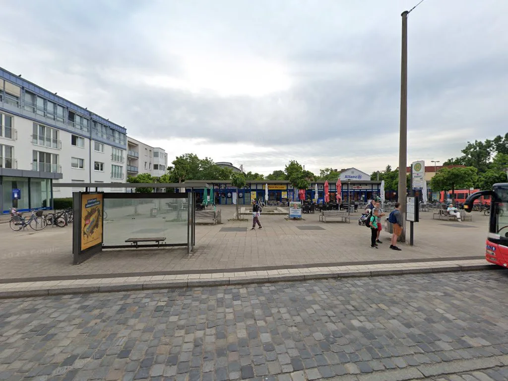 Pizza De Luxe – Street View & 360°-Fotos in Nürnberg, Bayern