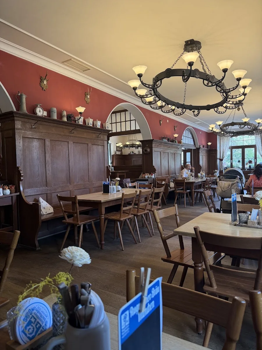 Haderner Augustiner – Bayerisches Restaurant in München, Bayern