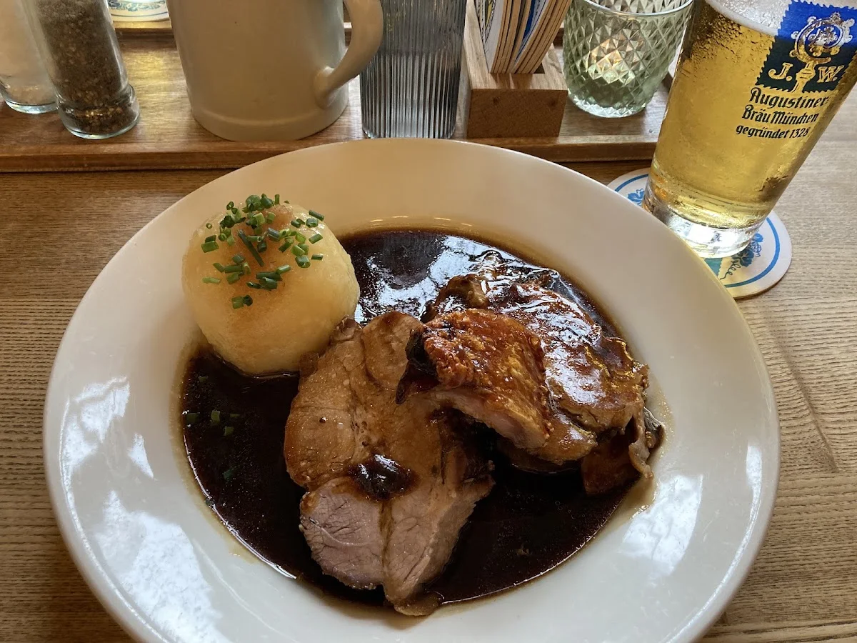 Haderner Augustiner – Sauerkraut in München, Bayern