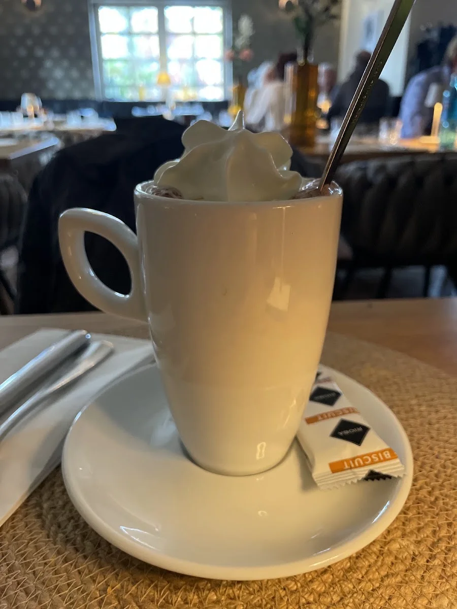 Landhaus Grunewald – Milchkaffee in Berlin