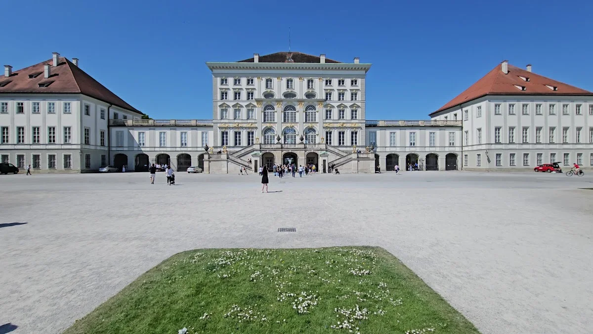 Schloss Nymphenburg – Sehenswürdigkeit in München, Bayern