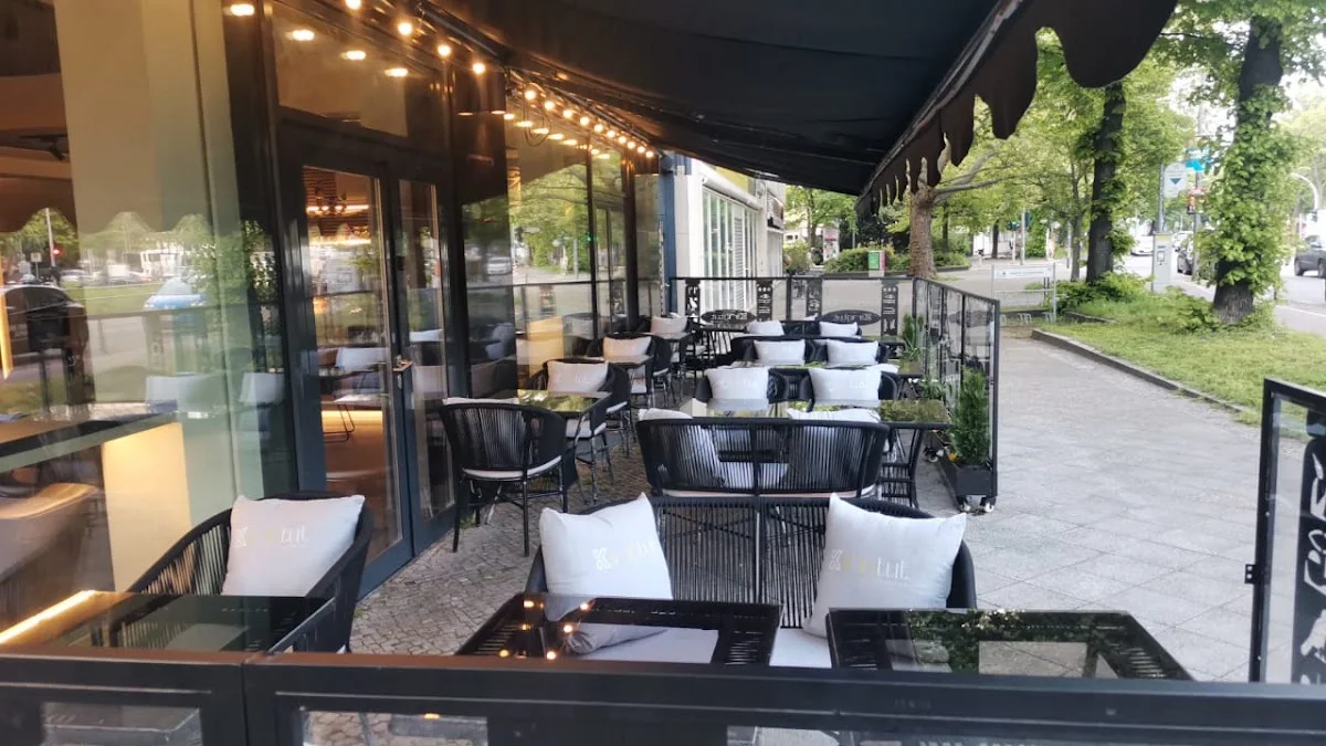 King tut Restaurant café – Atmosphäre in Berlin