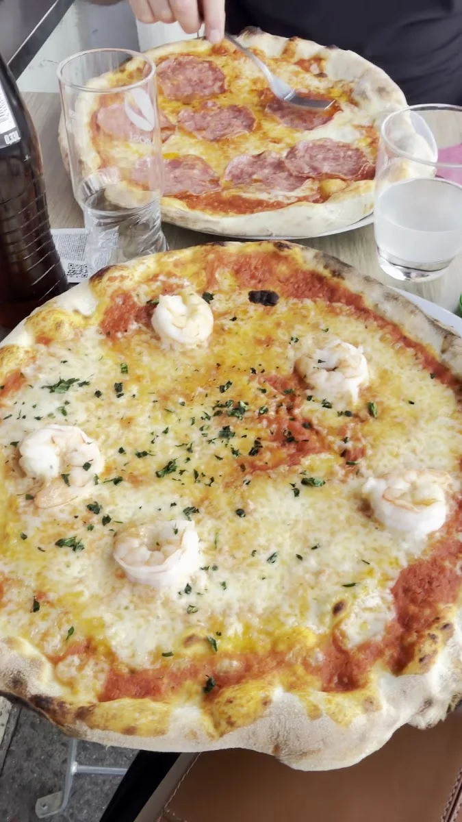 Trattoria Pizzeria La Valle estab. 1998 – Italienisches Restaurant in München, Bayern