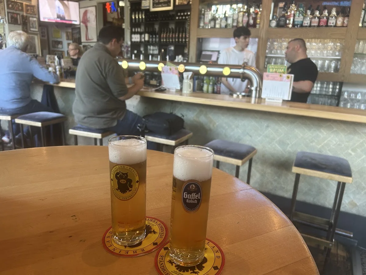 Ständige Vertretung – Essen und Trinken in Berlin