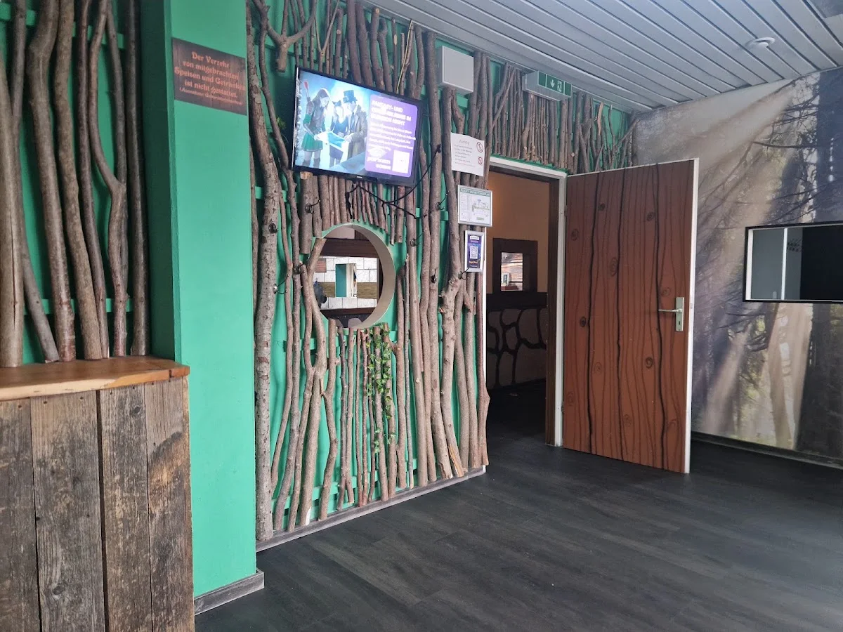 Heldenverlies – Kulturzentrum in Kirchheim bei München, Bayern