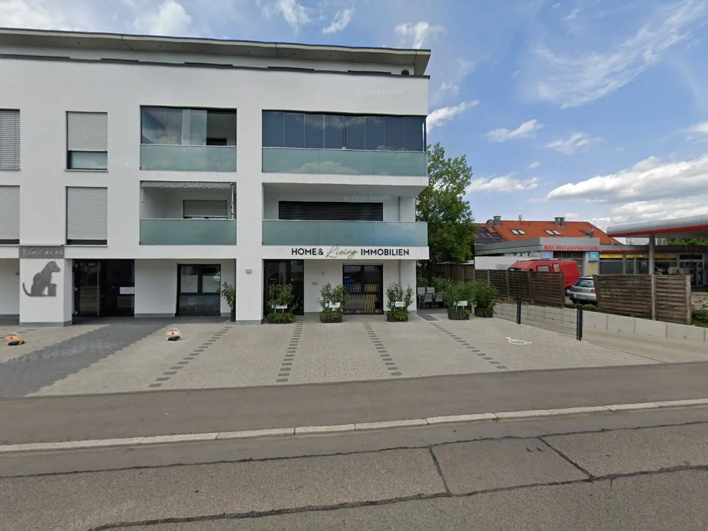 Home & Living Immobilien | Immobilienmakler Schorndorf – Street View & 360°-Fotos in Schorndorf, Baden-Württemberg