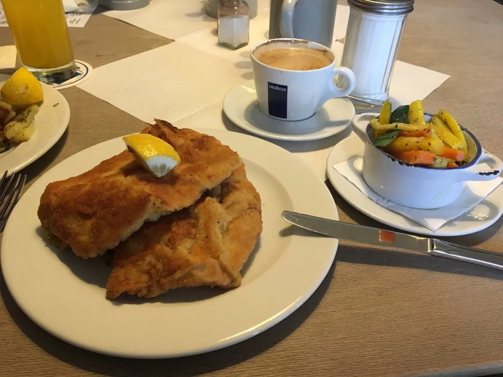 Augustiner Schützengarten – Schnitzel in München, Bayern