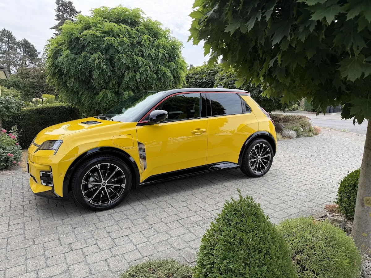 Renault Car Avenue Autohaus GmbH Euskirchen – Karosseriewerkstatt in Euskirchen, Nordrhein-Westfalen