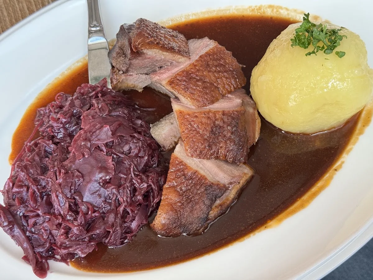 Alter Wirt Moosach – Sauerbraten in München, Bayern