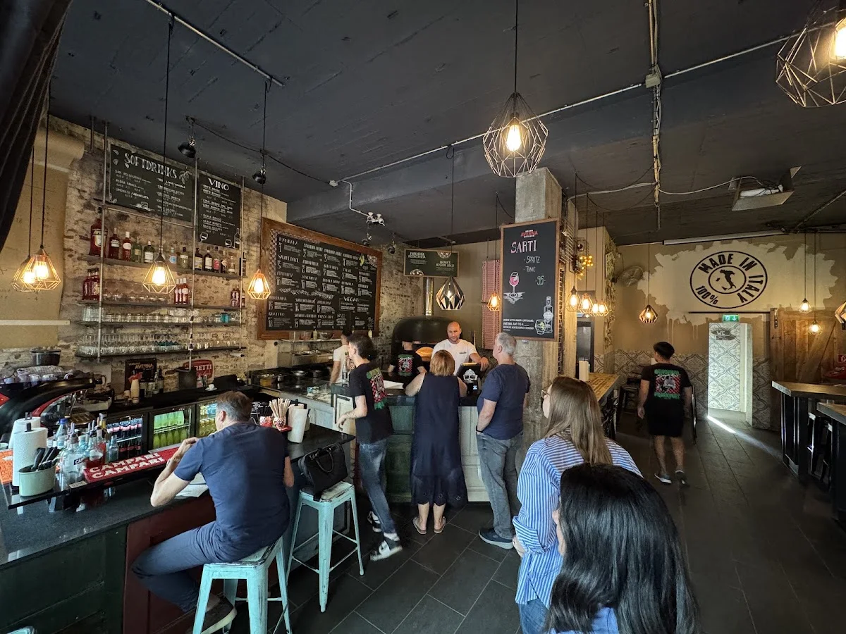 Super Bro's – Atmosphäre in Frankfurt am Main, Hessen