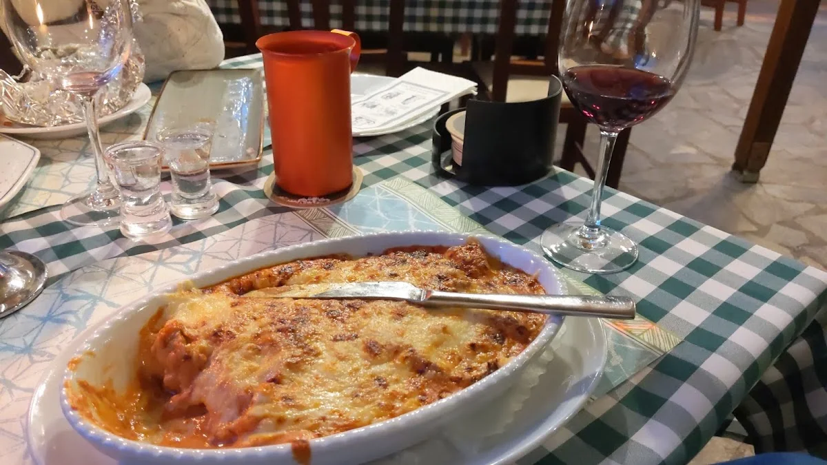 Taverna LINDOS Griechisches Restaurant in Hoppegarten Hönow – Lasagne in Hönow, Brandenburg