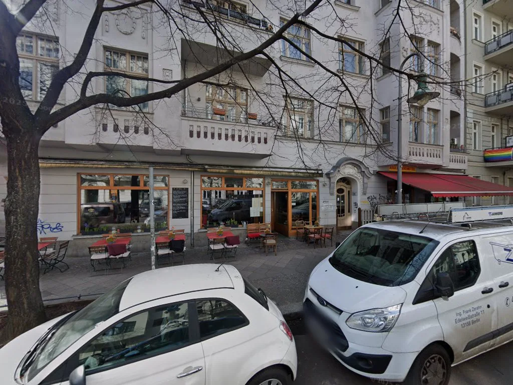 Al Hamra – Street View & 360°-Fotos in Berlin