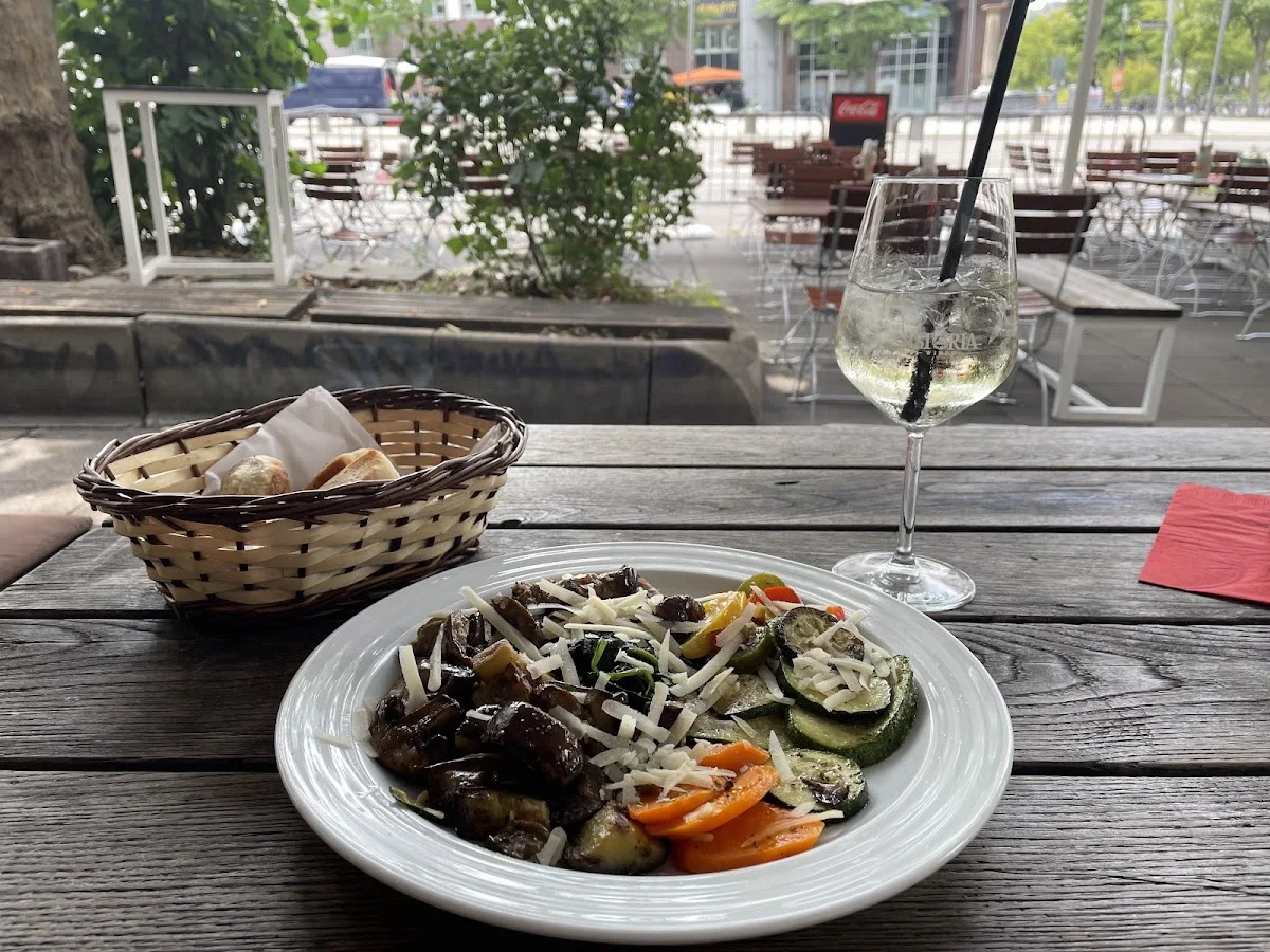 Il Pomodoro Stuttgart Mitte – Bar in Stuttgart, Baden-Württemberg