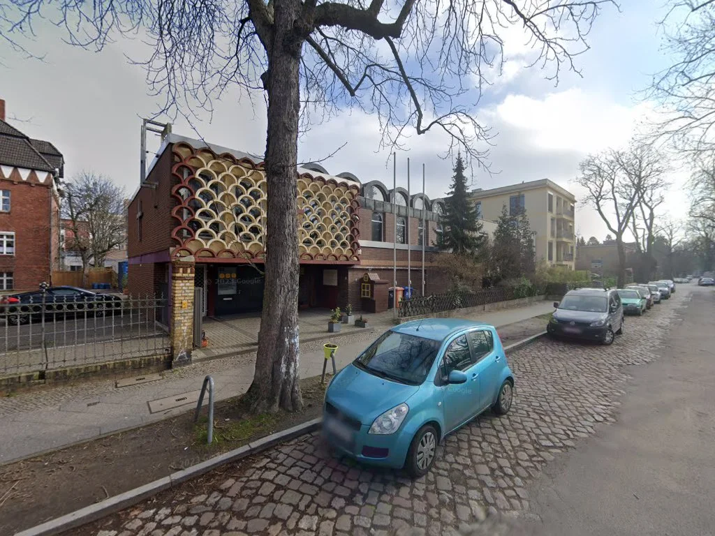Kirche der Himmelfahrt des Herrn zu Berlin – Street View ve 360° in Berlin