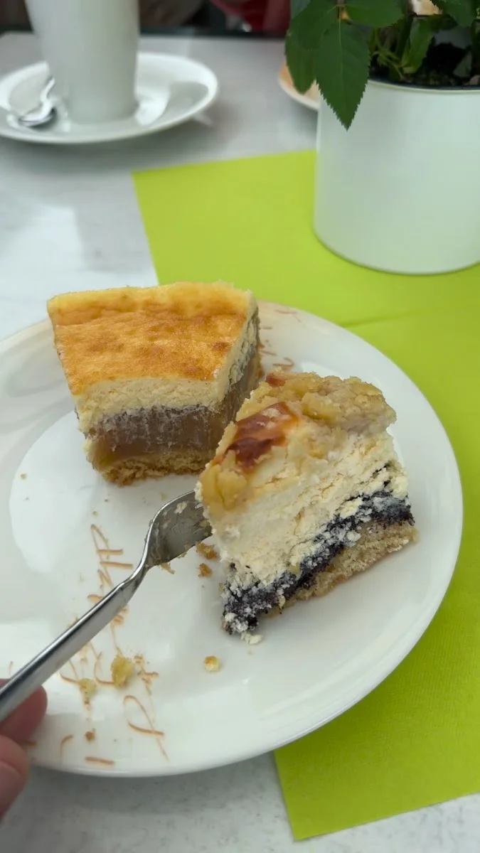 Obst-Paradies - Familie Kleinwort – Café in Wedel, Schleswig-Holstein