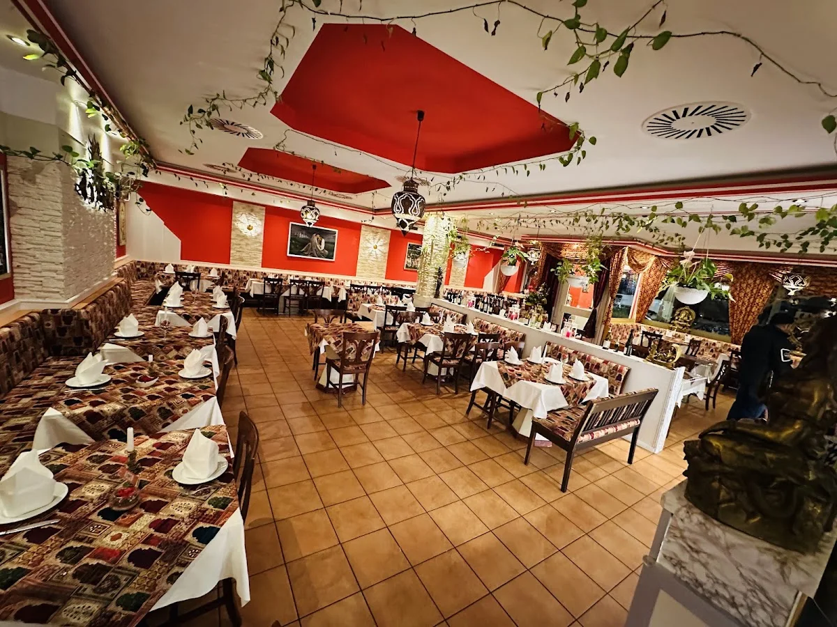Moti Mahal – Atmosphäre in Planegg, Bayern