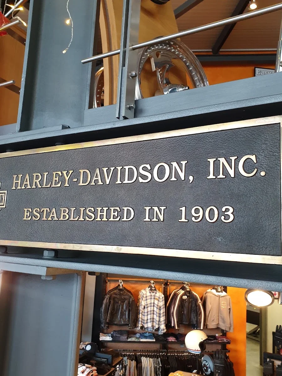 Rick's Harley-Davidson – Innenansichten in Baden-Baden, Baden-Württemberg