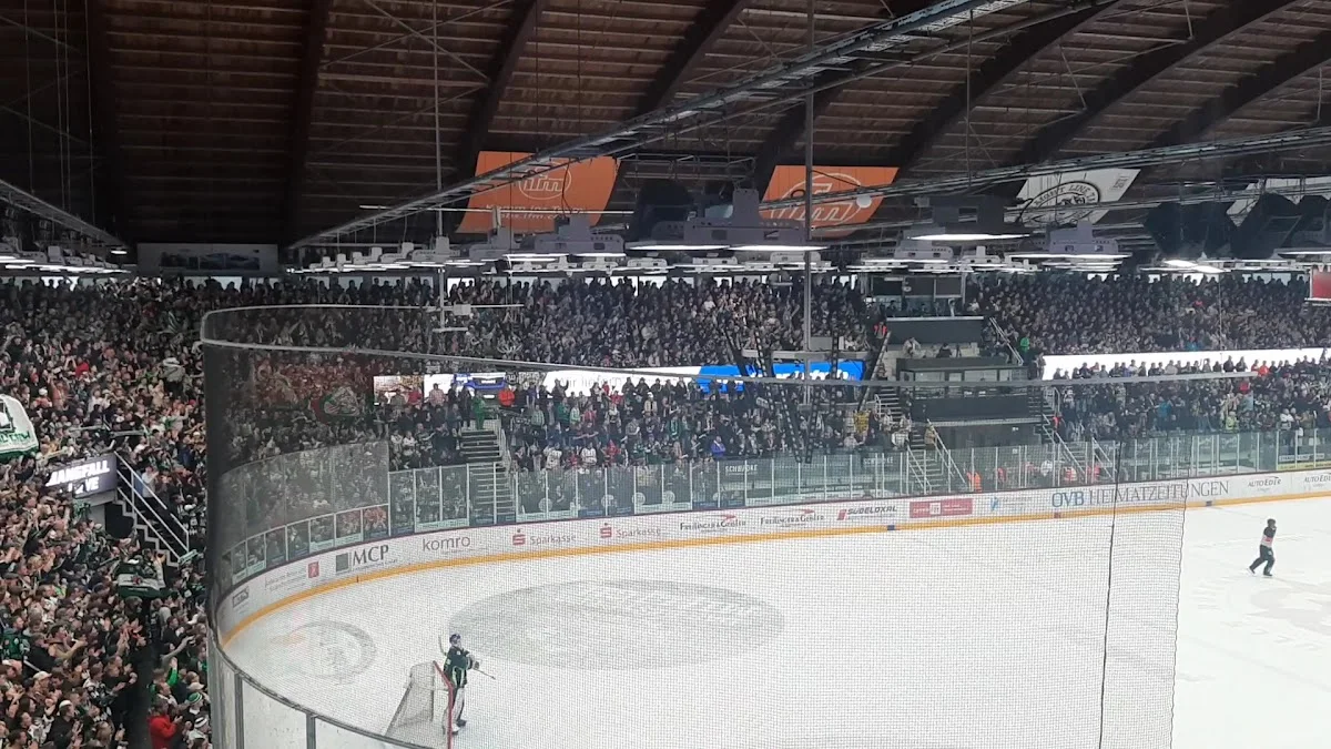 SPIE Arena – Eissporthalle in Rosenheim, Bayern