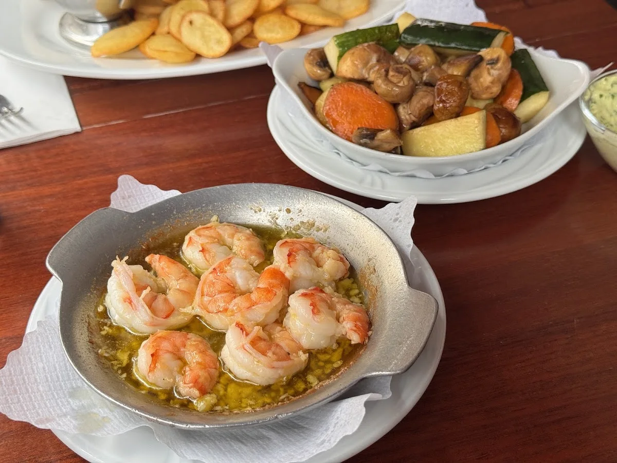 Restaurant Casa Madeira – Essen und Trinken in Hamburg