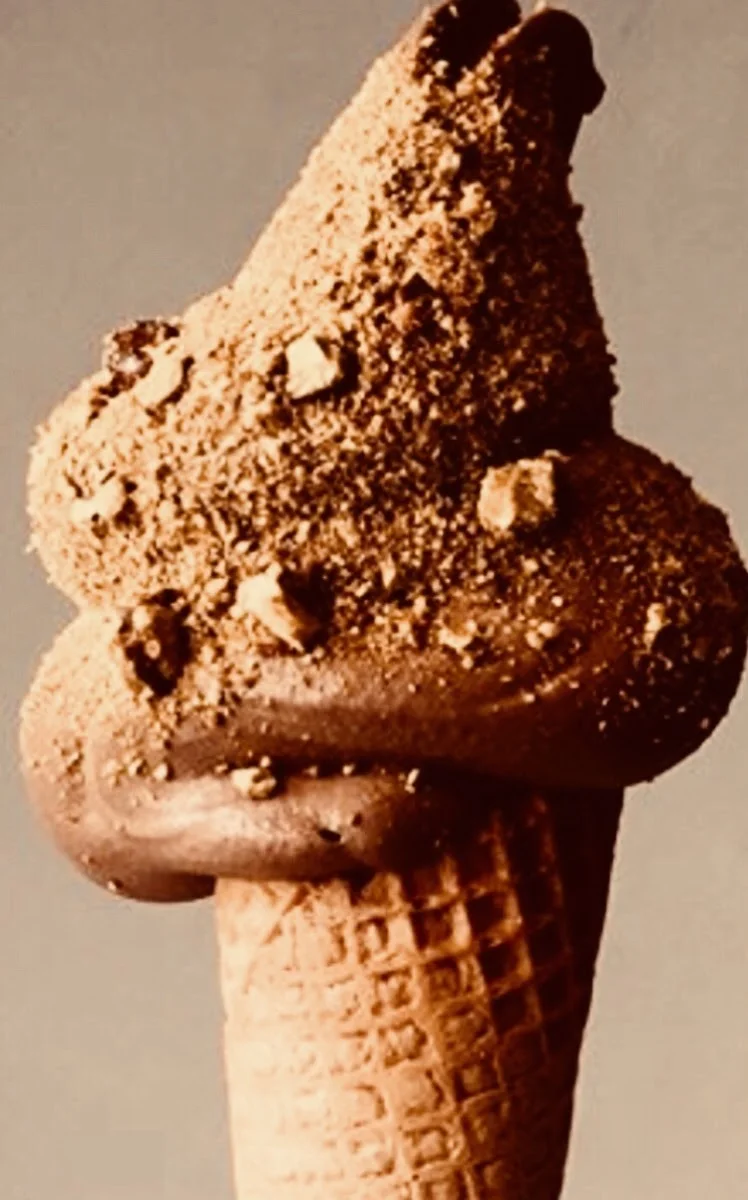 Scheinpflug - Feines Eis / Scheinbar - Feines Zeug – Glace in Freiburg im Breisgau, Baden-Württemberg