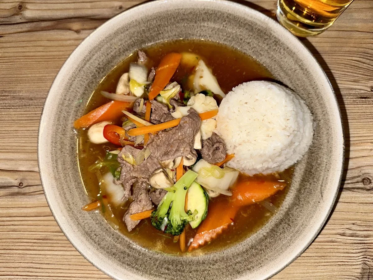 MAIA Asiatische Küche -Sushi – Suppe in Stuttgart Weilimdorf, Baden-Württemberg