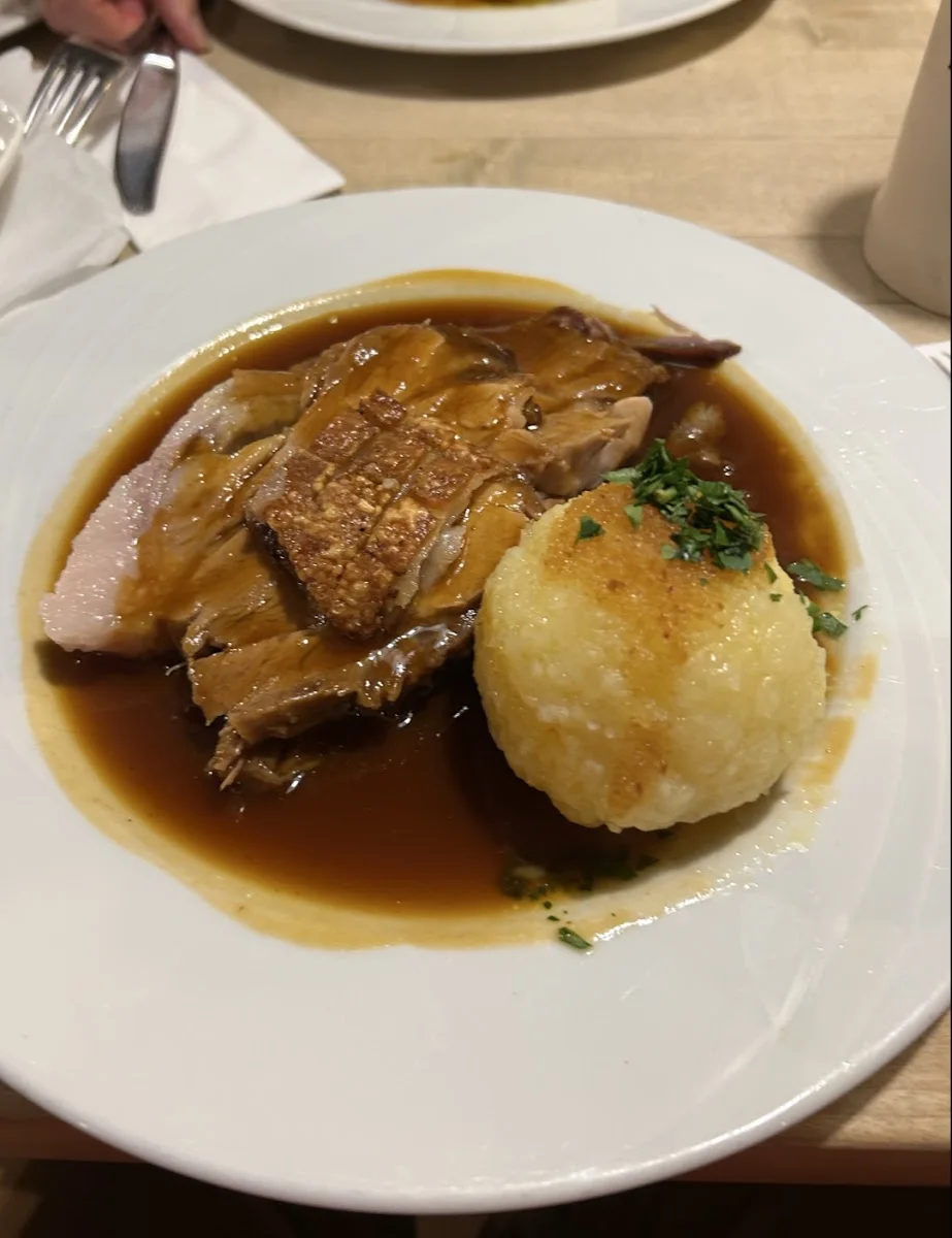 Gasthof Obermaier – Sauerbraten in München, Bayern