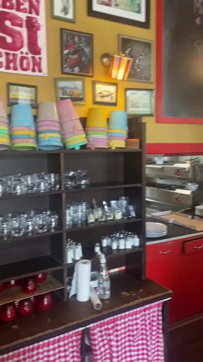 Das Leben Ist Schön – Pizzeria in Frankfurt am Main, Hessen