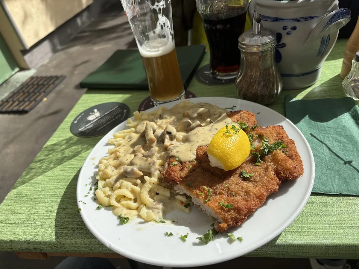 Homburger Hof Frankfurt am Main – Schnitzel in Frankfurt am Main, Hessen