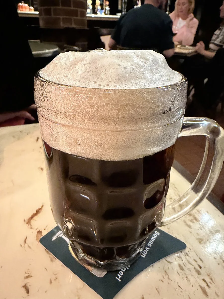 Zur Gerichtslaube – Root Beer in Berlin