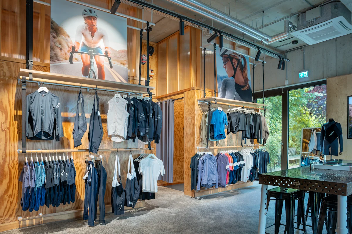 Rapha Berlin – Innenansichten in Berlin