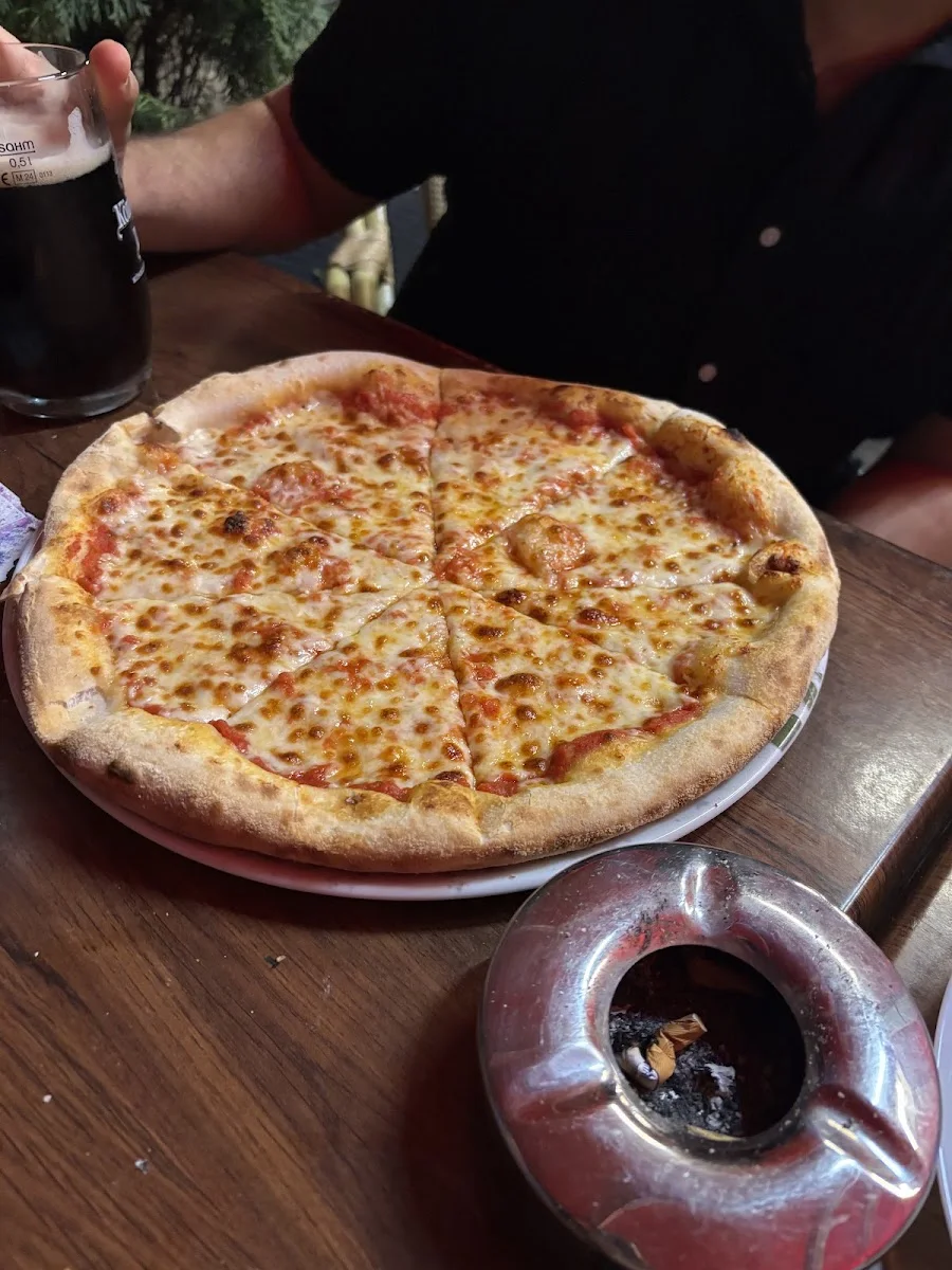 Carambar – Pizza in Berlin