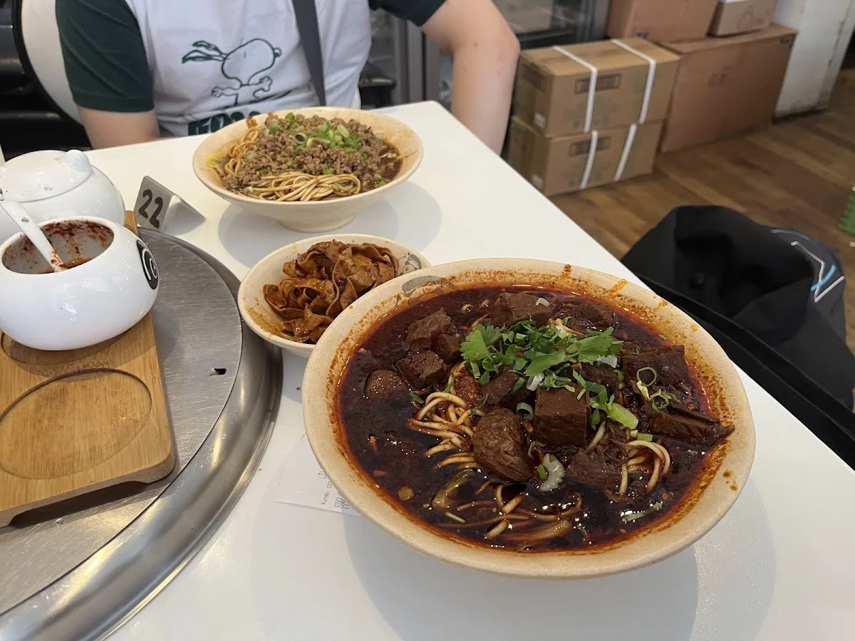 LIU Nudelhaus – Rindfleischsuppe in Berlin