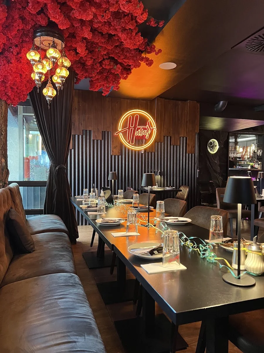 Hatay Ocakbasi Restaurant – Atmosphäre in Berlin