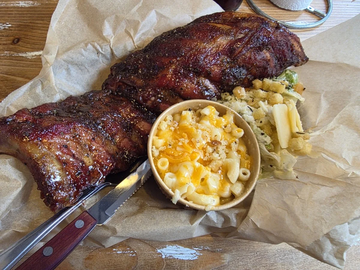 BOOGIE'S BBQ SMOKEHOUSE – Rippchen in Nürnberg, Bayern