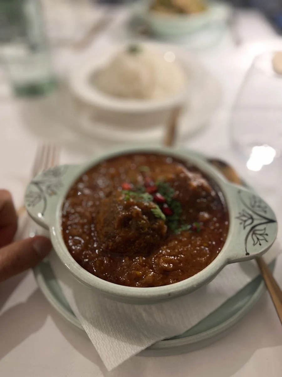 Pirosmani – Vindalho in Frankfurt am Main, Hessen