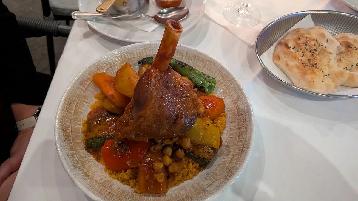 Marooush Oriental Grill & Bar – Bar in Berlin