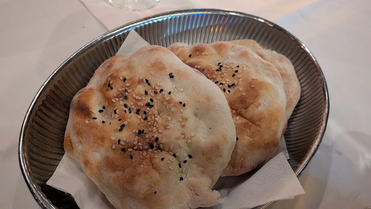 Marooush Oriental Grill & Bar – Naan in Berlin