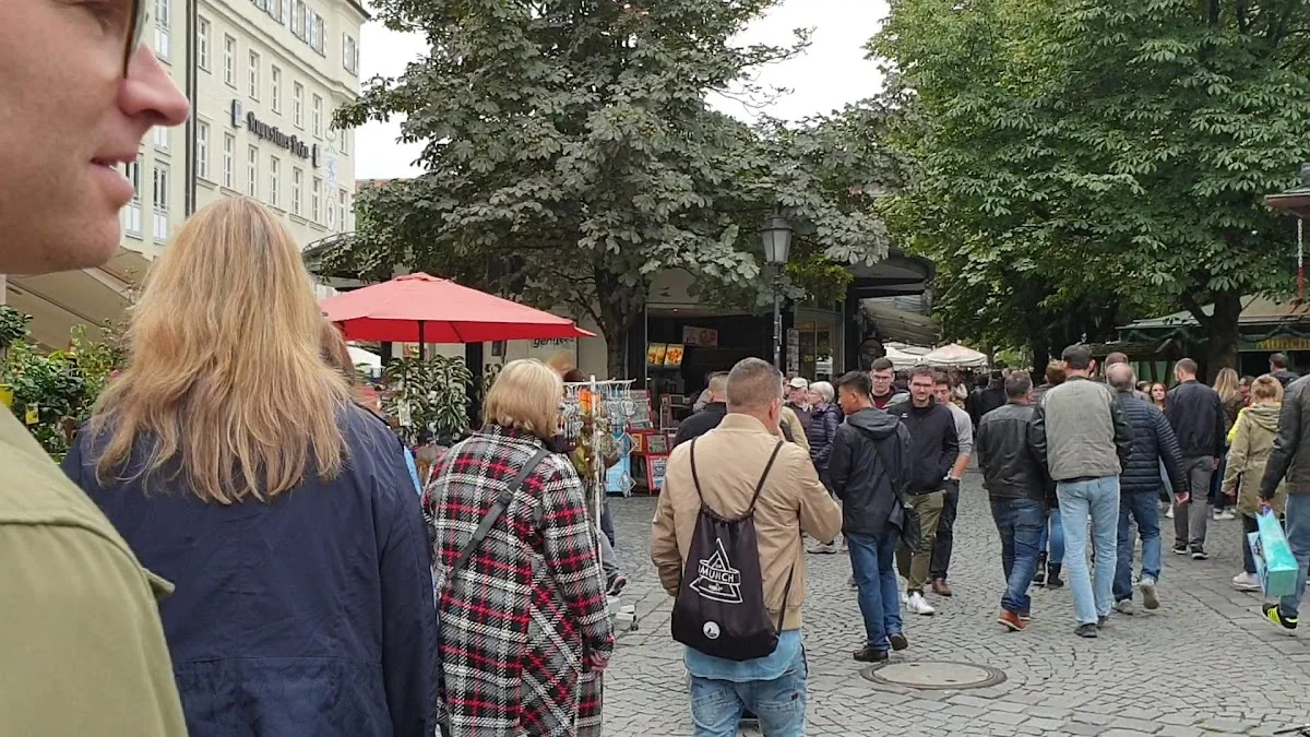 Viktualienmarkt – Bauernmarkt in München, Bayern