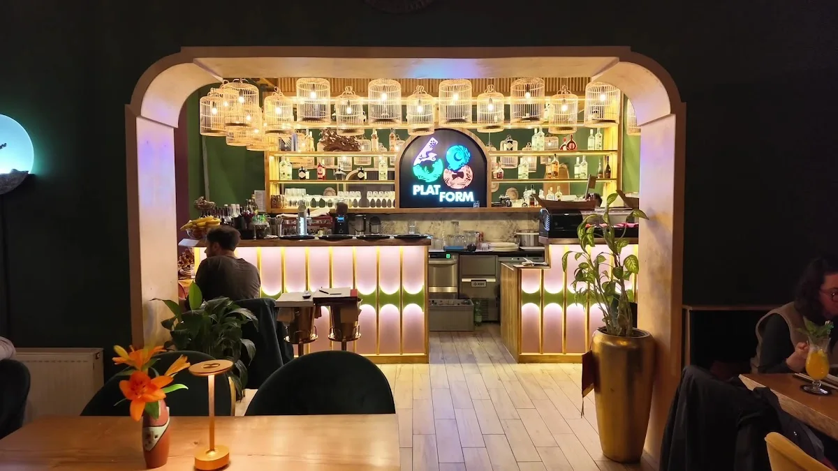 Platform 68 - Restaurant – Asiatisches Restaurant in Berlin