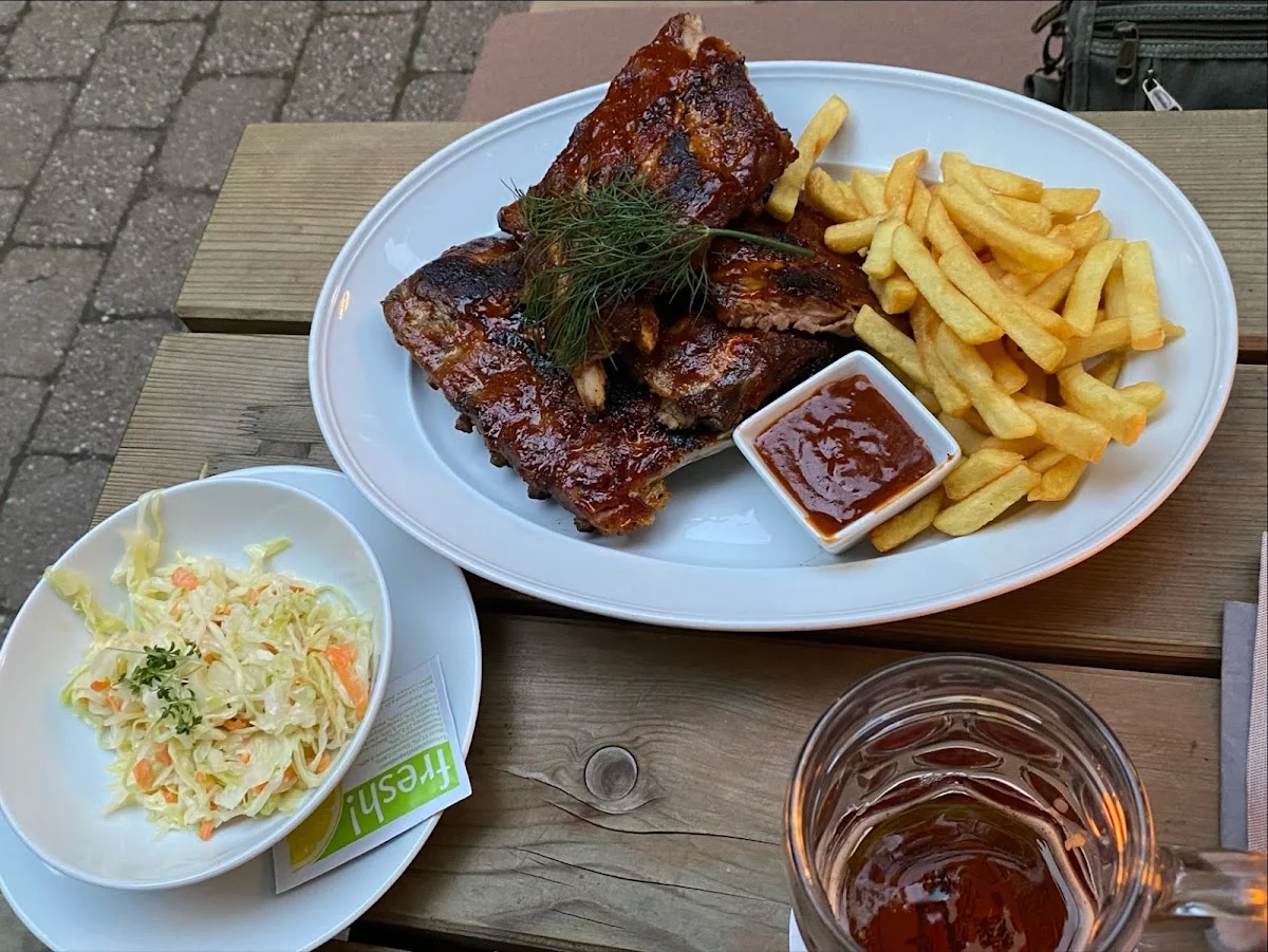 Landlust Wirtshaus am Reitsberger Hof – Spareribs in Vaterstetten, Bayern