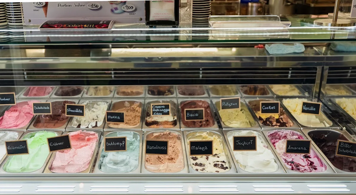 Eiscafé Dolomiti - Moers – Atmosphäre in Moers, Nordrhein-Westfalen