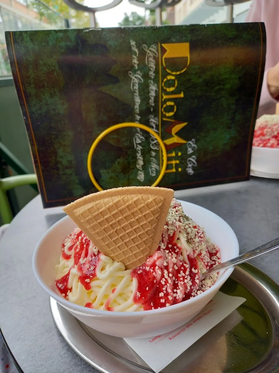 Eiscafé Dolomiti - Moers – Besucherfoto: Heike L. in Moers, Nordrhein-Westfalen