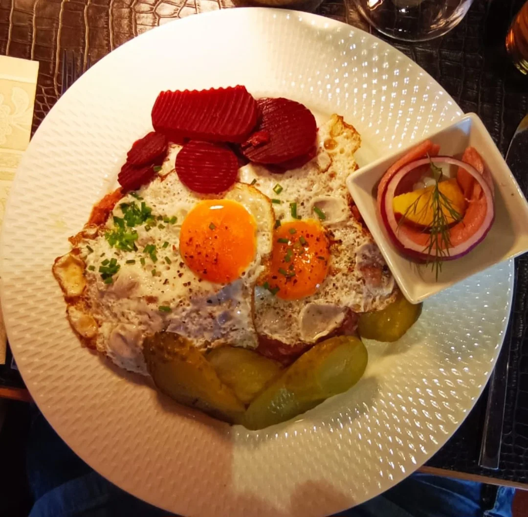 Old Commercial Room – Restaurant in Hamburg