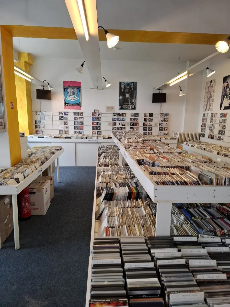 CD Laden ZeeDee – Besucherfoto: Söhnke Iwersen in Berlin