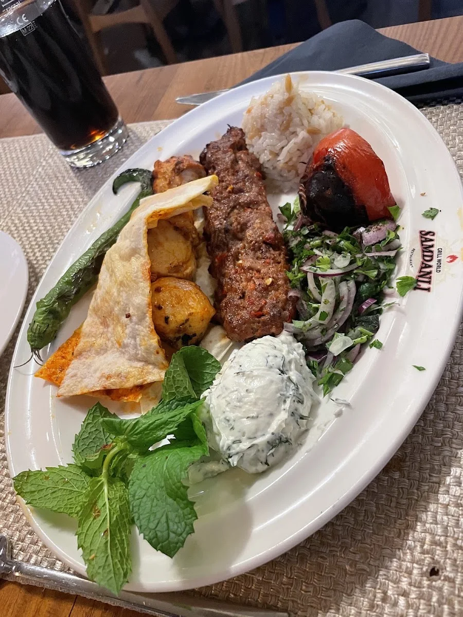 Adana Sofrasi – Essen und Trinken in Stuttgart Stuttgart-Mitte, Baden-Württemberg