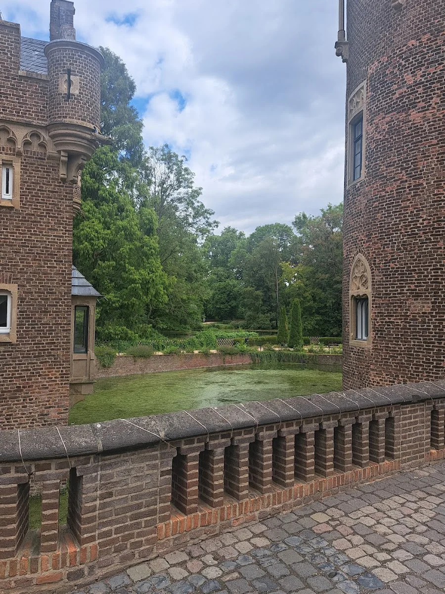 Schloss Paffendorf – Sehenswürdigkeit in Bergheim, Nordrhein-Westfalen